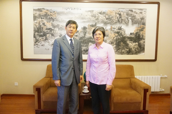 楊秀萍秘書長會見中國公共外交協會副會長龔建忠
